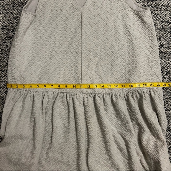 Free People Gray Sleeveless V-Neck Drop Waist Mini Oversized Dress Textured - Picture 8 of 12